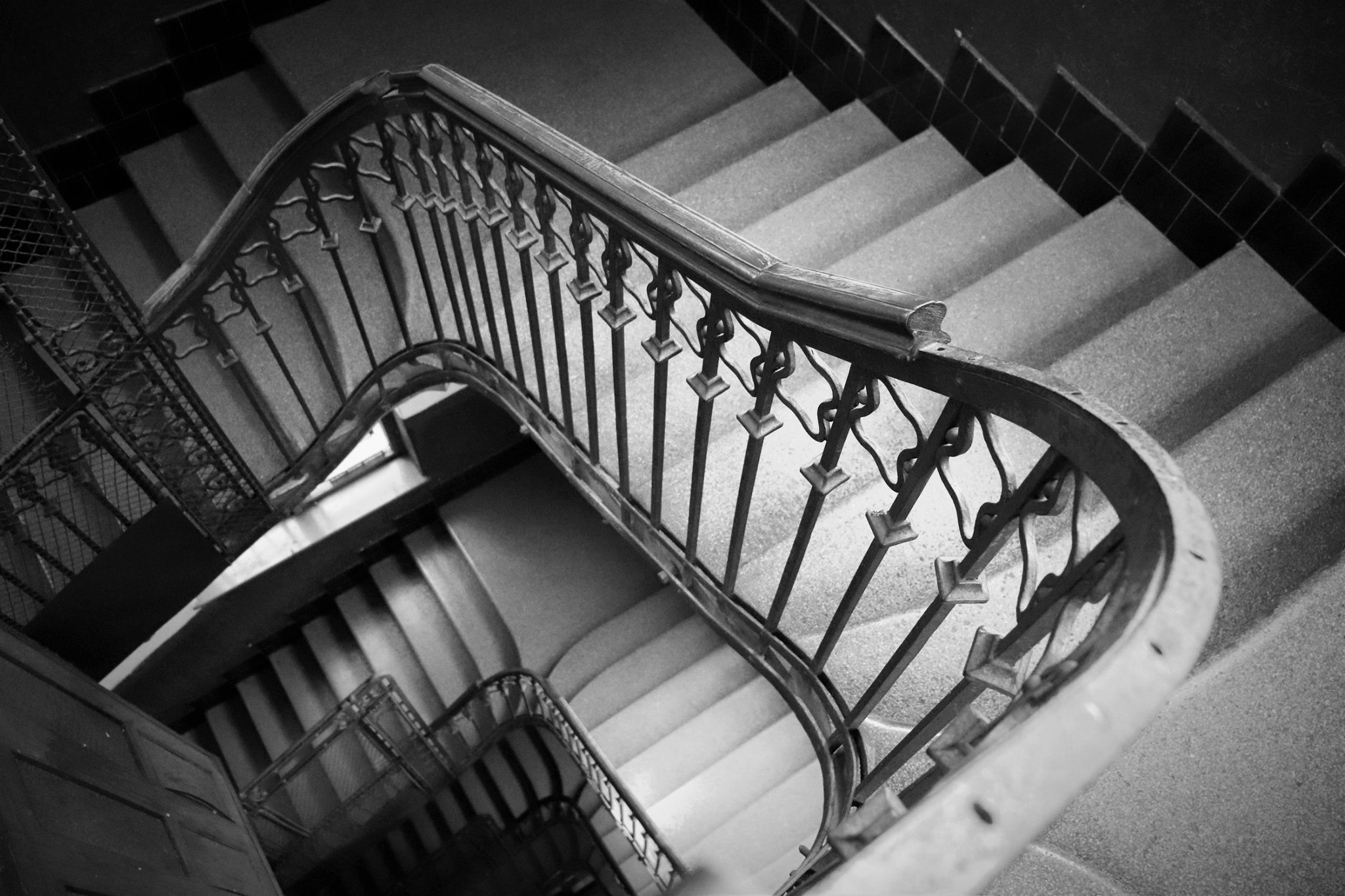 dora-trusca scara-interioara dora trusca scari cluj napoca