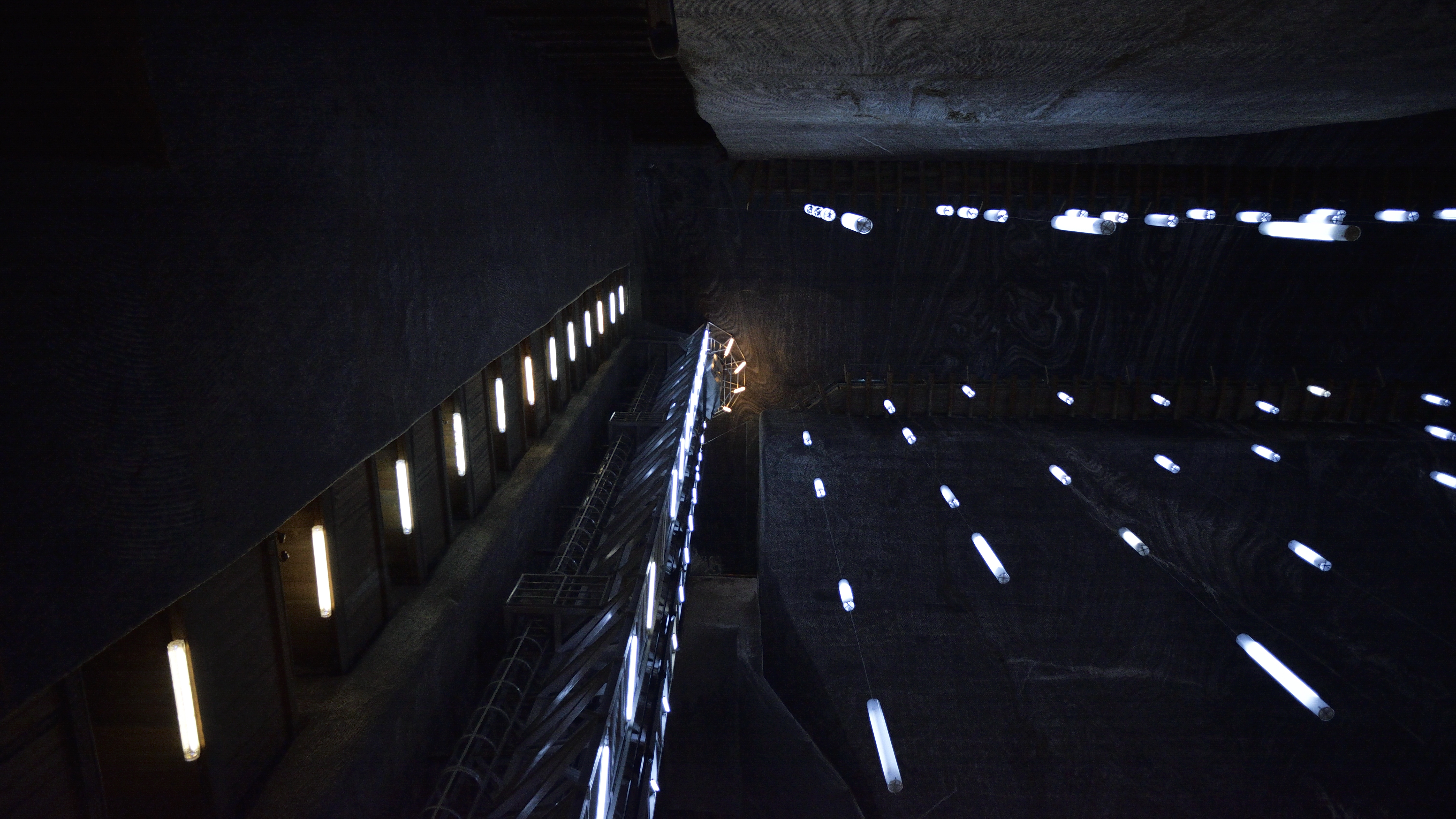 alexandru-crisan halit-pour-la-bonne-bouche-construit 2023 BATRA Bienala Salina Alexandru-Crisan