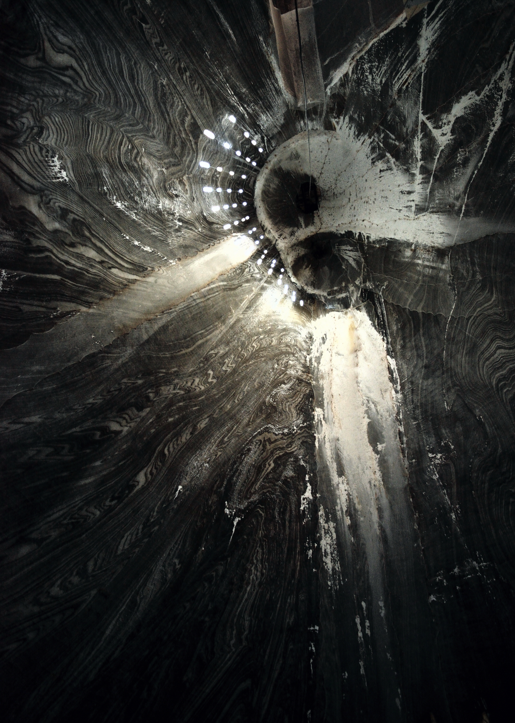 alexandru-crisan halit-pour-la-bonne-bouche-construit 2023 BATRA Bienala Salina Alexandru-Crisan